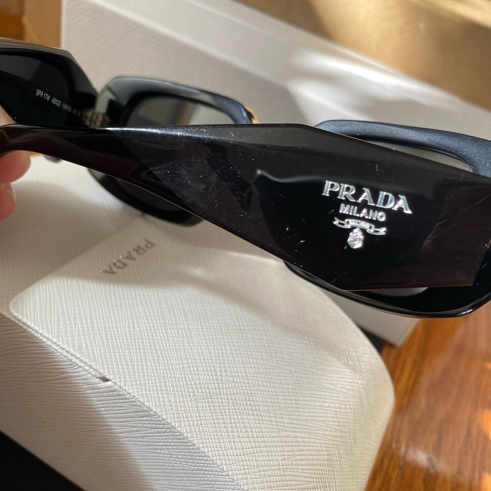 PRADA
PR 17WS - Picture 12 of 15